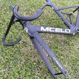 Mcelo EU free 2-5 days arrive Disc Brake Carbon Frame 700*32C AERO Road Bicycle speed bike T47 Full Internal Cable Handlebar