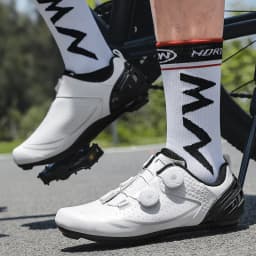 Unisex Cycling Shoes Breathable SPD Road Cycling Shoes Professional MTB Mountain Cycling Shoes Lockless Training Cycling Shoes