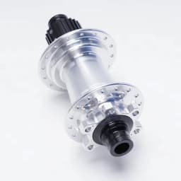 Silvery NGEBUT 690 rings Bicycle Hub Sealed Bearing 6-bolt Disc Brake J-Bend 28/32 Holes BOOST MTB Hub HG XD MS148*12 110*15