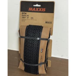 MAXXIS DTH 26-Inch Mountain Bike Tire 26x2.3 Foldable Tread Pattern for Off-Road Cycling BMX, Dirt Jump, Pump Track, Urban