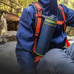 Portable Outdoor Water Purifier Hiking Camping and Travel Water Filter Bottle Clearly Filtered Water Bottle Ultra-Fine Filter