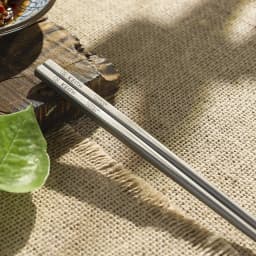 KEITH Solid Pure Titanium Chopsticks, 23CM Length 50g Antibacterial Mildew-Proof One-Piece Non-Slip Ergonomic for Camping Home
