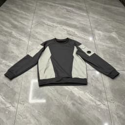 Men's contrasting color spliced sweatshirt, sports and casual large pocket long sleeved sweatshirt, round neck pullover top