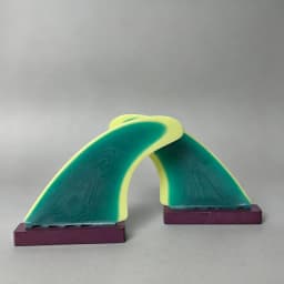 FUT Surfboard Fins, 3-Piece Surfboard Fin Set, Professional Surf Fins, Multi-Layer Laminated Surfboard Fins, Durable and Non-Sli
