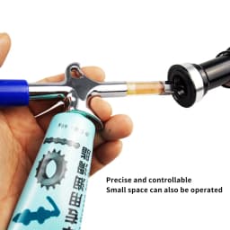 Bike Grease Injector Tool MTB Bike Hubs Oiler Bicycle Bearing BB Grease OilGrease Oil Precise Injector For Bike Repail Tool