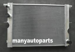 Aluminum radiator + Fans For TOYOTA LAND ROVER DISCOVERY II 2.5 TD5 1999-2004 2003