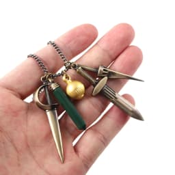 Lady Dimitrescu's Daughter Daniela Bela Pendant Necklaces for Women Game R Evil 8 Village Cosplay Necklace for Fans Jewelry Gift