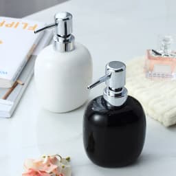 Soap Dispenser Bottle Bathroom Shampoo Bottle Large-capacity Press Type Lotion Body Soap Empty Bottle Shampoo Shower 450ML