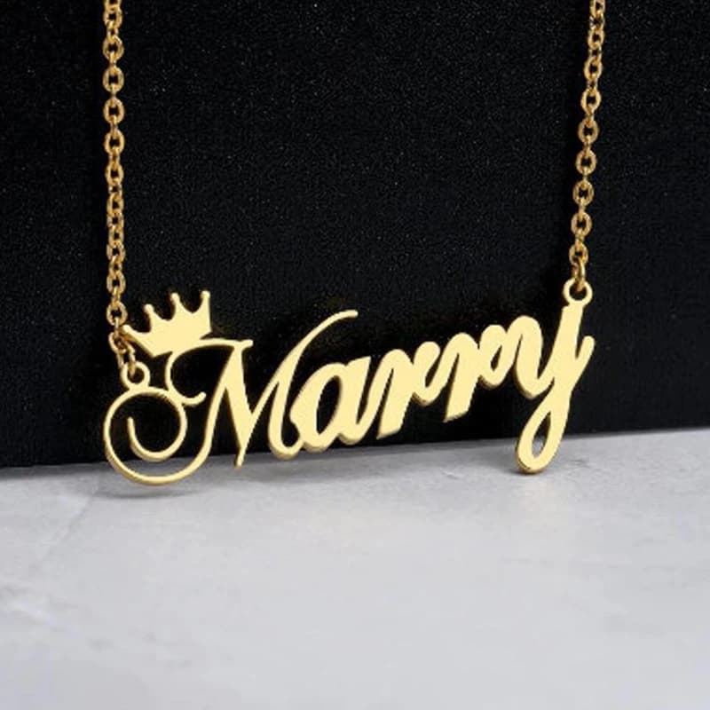 Custom Crown Name Necklace Minimalistic Pendant Wedding Gift Personalized Necklace * Gift for Her