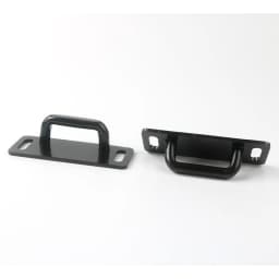 For LEER Tonneau cover 700 and 550 series pair of black C striker plates # 80351