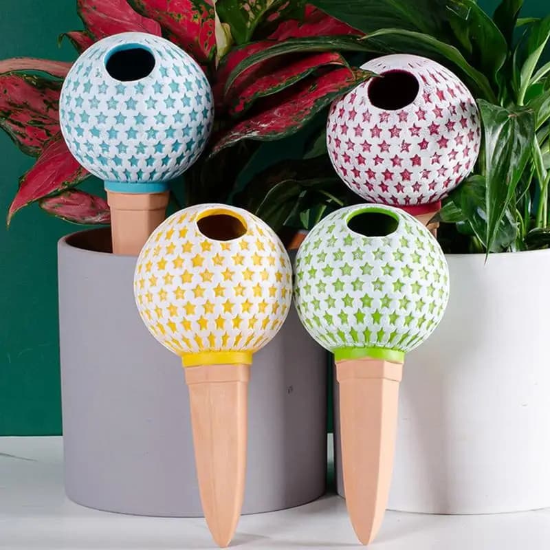 4Pcs Self Watering Planter Insert Plant Terracotta Watering Spikes Self Watering Globe Shape Plant Watering System