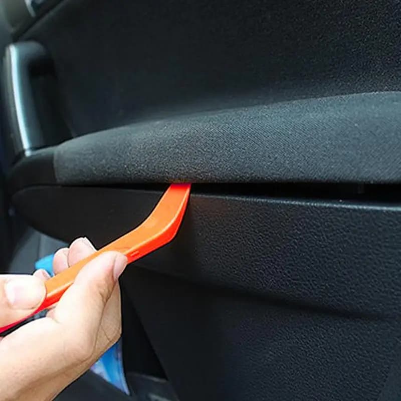 Trim Removal Tool Kit 4PCS Car Clip Remover Tool Interior Trim Removal Kit Car Door Trim Panel Removal Tool Car Dashboard Audio