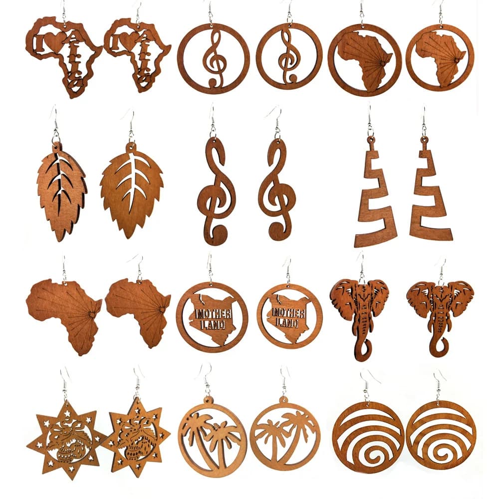 SOMESOOR Fashion Laser Cutting Wooden Drop Earrings African Map Traditional Ethnic Design Pendant Dangle Jewelry For Women Gift
