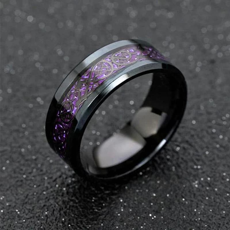 2022 Stainless Steel Dragon Ring for Men Inlay Purple Red Green Black Carbon Fiber Ring Wedding Band Jewelry Size 6-13