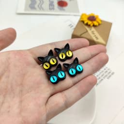 Fashion Creative Cat Earrings for Women Cute Yellow Blue Cat Eyes Earrings Stud Piercing Jewelry Gift