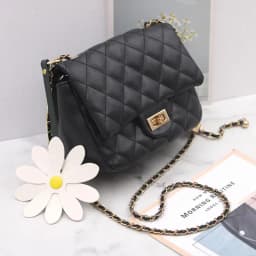 Cute Daisy Keychain Floral Charm Key Chain Pendant Chic Keychain Jewelry Decor PU Leather Key Charm Cute Ornament For Keys