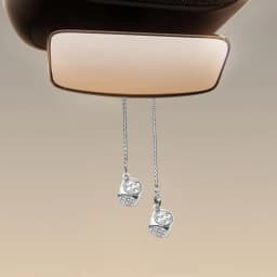Car Mirror Decor Dice Pendant Hangable Alloy Dice Shape Keychain Pendants Retro Cute Suspending Ornaments Decorative Car