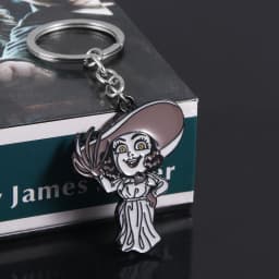 Residents Evils 8 Village Lady Dimitrescu Keychain Alcina Dimitrescu Figure Metal Pendant Key Chain Women Men Keyring Jewelry