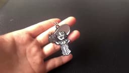 Residents Evils 8 Village Lady Dimitrescu Keychain Alcina Dimitrescu Figure Metal Pendant Key Chain Women Men Keyring Jewelry