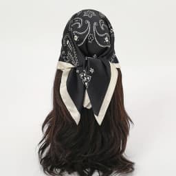 Bohemian Style Floral Print Women’s Square Silk Scarf Satin Head Wrap Tropical Leaf Flower Design Scarves Bandana Hijab