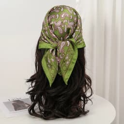 Bohemian Style Floral Print Women’s Square Silk Scarf Satin Head Wrap Tropical Leaf Flower Design Scarves Bandana Hijab