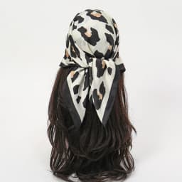 Bohemian Style Floral Print Women’s Square Silk Scarf Satin Head Wrap Tropical Leaf Flower Design Scarves Bandana Hijab