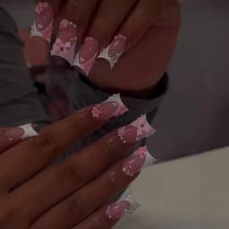 24pcs Nude Pink Sweet Fake Nails Short Duckbill Leopard Print French False Nails With 3D Bowknots Butterfly Cherry Press On Nail