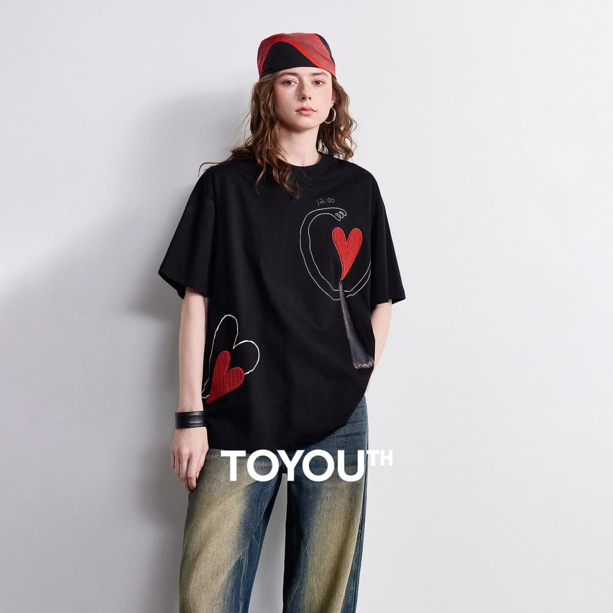 TOYOUTH Women T-shirt 2026 Summer New Antibacterial Pure Cotton Round Neck Loose Fun Abstract Love Towel Embroidered Top