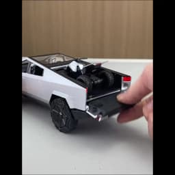 1:24 Pickup Trailer Motorhome Alloy Diecast Robotaxi Car Toys Model Sound Light Pull Back Doors Opened RV Children Festival Gift