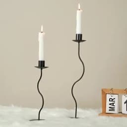 European Simple Metal Black Curved Candle Holder Creative Retro Wrought Iron Room Home Decoration Desktop Candle Stick Stand