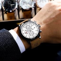POEDAGAR Casual Trendy Man Quartz Watch Date Waterproof Chronograph Luminous Men Watch Sports Male Stylish Leather Men's Watches