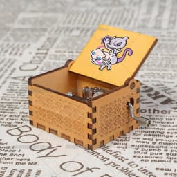 Pok É Mon Music Box Ornaments girl Party Wooden Hand Cranked Musical Box Valentine's Day Birthday Holiday Christmas Gifts Hot