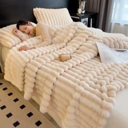 Solid Color Artificial Rabbit Fur Blanket Fluffy Soft Plush Throw Blanket Autumn Warm Queen Size Fleece Blankets for Bed Sofa