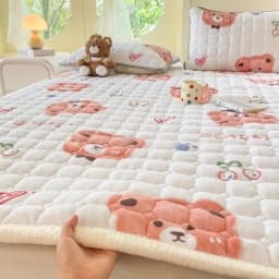 New Autumn Winter Thickened Warm Quilted Mattress Pad Cozy Durable Milk Fleece Mattress Toppers Soft Fluffy Sleep Naked Bed Pads