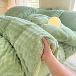 Bonenjoy 1pc Plush Duvet Cover Warm Quilts Cover Skin-friendly Bedding Solid Color Comforter Covers 이불커버 (No Pillowcase)
