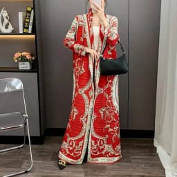 LANMREM Red National Style Printting Pleated Women's Long Robe 2025 New Fashion Chic Temperament Cardigan Trench Coat 2DB3930