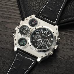 Oulm Unique Designer Brand Male Sports Watch Multiple Time Zone Quartz Watches Big Dial Casual Wristwatch Mens Military Watch