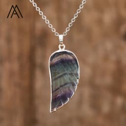 Luxury Flash Labradorite Angel Wing Pendant Necklaces Women Fashion Rainbow Fluorite Choker Necklace Jewelry Gifts Wholesales