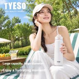 TYESO 600/750ML Thermos Bottle With Straw Stainless Steel Car Thermal Cup Sports Water Bottles Keeps Cold and Heat Thermal Mug