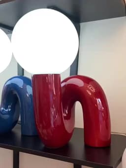 American-Style Nordic Resin Glass Atmosphere Bedroom Bedside Lamp Decoration Piece Art Tabletop Children's Room Desk Lamp G9