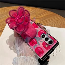 New Korean Full Screen Tulip Case with Flower Wrist Strap for Samsung Galaxy Z Fold8 Ultra Fold8 Wide ZFold7 Fold 6 Fold 5 Cover