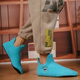 YRZL Winter Slippers Men Couple Slippers Non-slip Warm Women and Men Slipper Indoor Soft Shoes Comfortable Flat Home Cotton Shoe