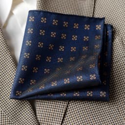 2025 Luxury Formal Pocket Square Navy Striped Floral Silk Handkerchief 24cm Brown Color Hanky Wedding Banquet Accessories Cravat