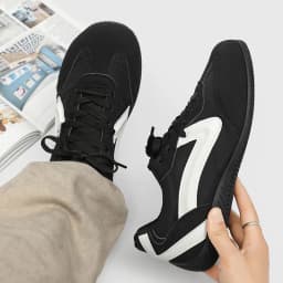 2026 New Couple Style Casual Athletic Shoes - Thin-Soled, Low-Top Sneakers, Trendy, Versatile Racing Shoes