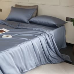 Mulberry Silk Duvet Cover 1PC Quilt Cover Solid Color Smooth Comforter Cover with Zipper Closure Double King Queen Size Bedding