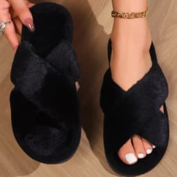 Popular Cross Furry Slippers Female Fluffy Slides Autumn Winter Outdoor Fashion Sexy EVA Light Flip Flops Sweat Soft Flat Shoes