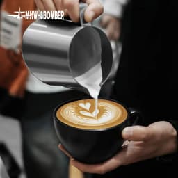 MHW-3BOMBER Milk Frother Jug 600ml Milk Frothing Pitcher Steaming Pitchers for Coffee/Cappuccino/Latte Art Coffee Accessories