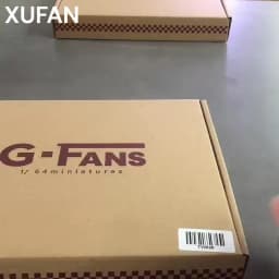 G Fans 1/64 Scale Diecast Car Garage Diorama Model Miniature Parking Lot Scene for Vehicle Display and Toy Background Collection