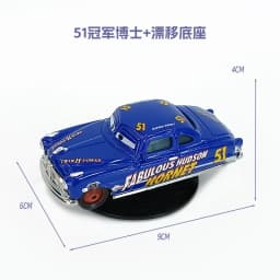Pixar Cars 3- Lightning McQueen Rotatable Drift Ornament Dashboard Center Console Interior Decor Toy Surprise Gift For Drivers