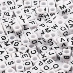 100-500pcs Square White and Black Mixed Letter Acrylic Beads Cube Loose Spacer Alphabet Beads For Jewelry Making Diy Accessories